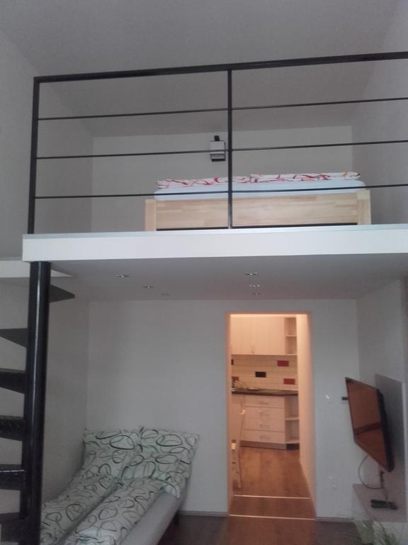 Rafi Budapest